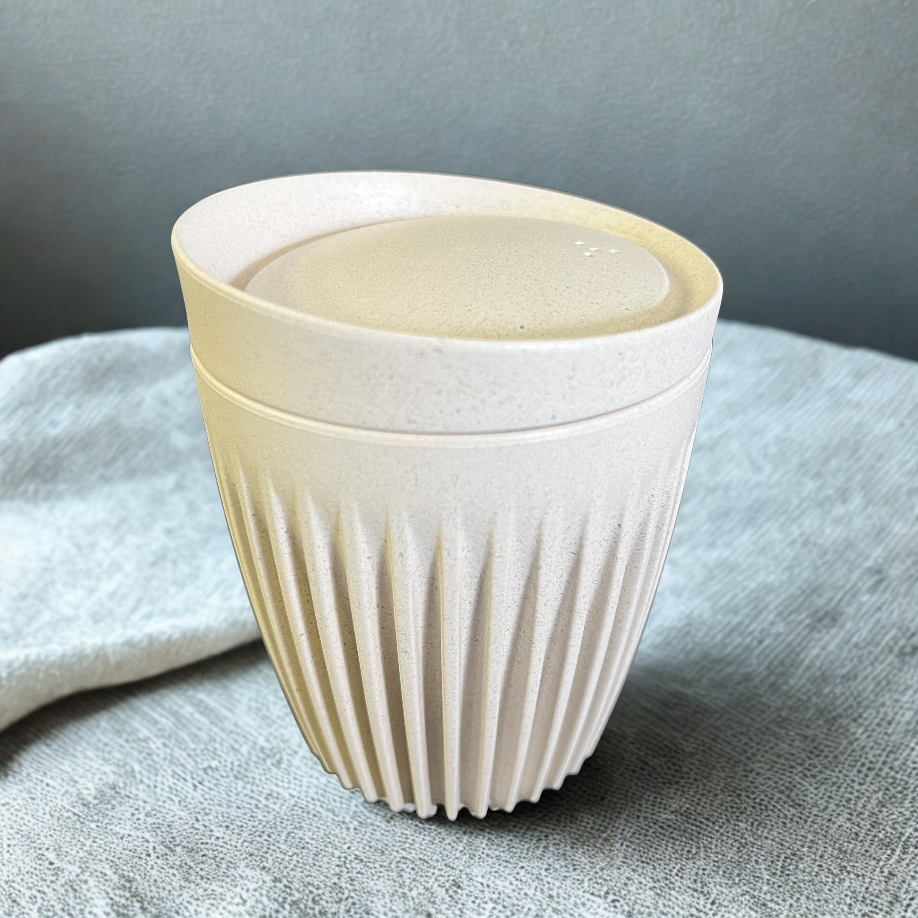 Huskee 8oz Coffee Cup w/ Lid